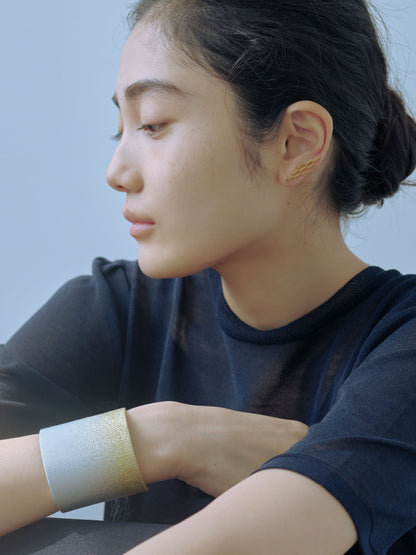 02 Tsuzure Bangle - Gold