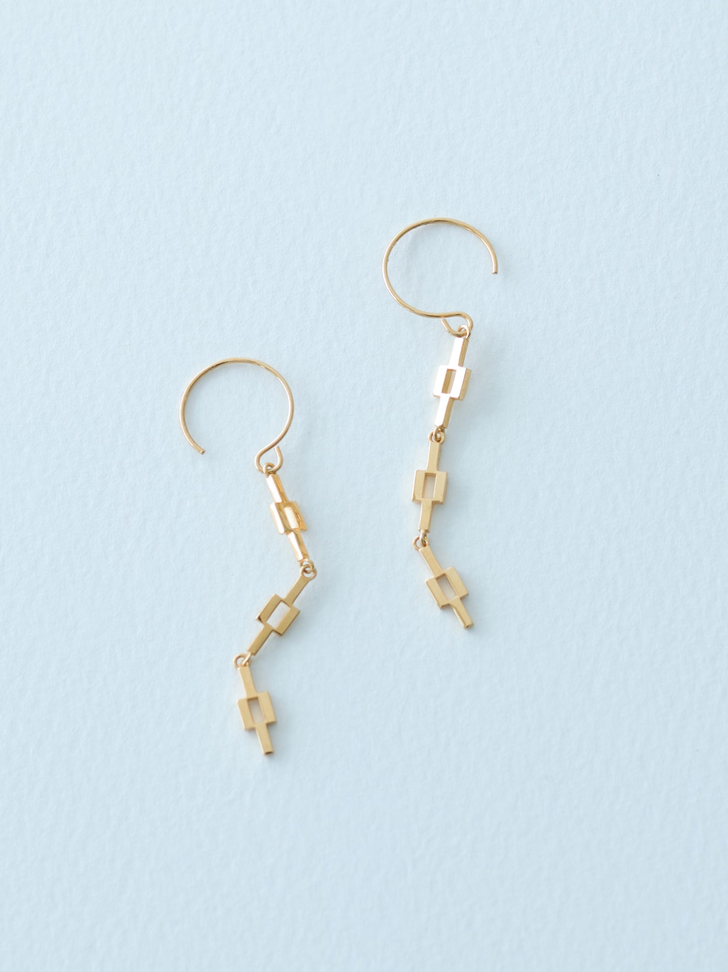 02 Pattern/Minamo Chain Earrings - 3pcs Gold