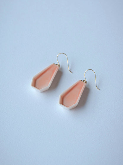 01 六角/Rokkaku Earrings - Salmon pink